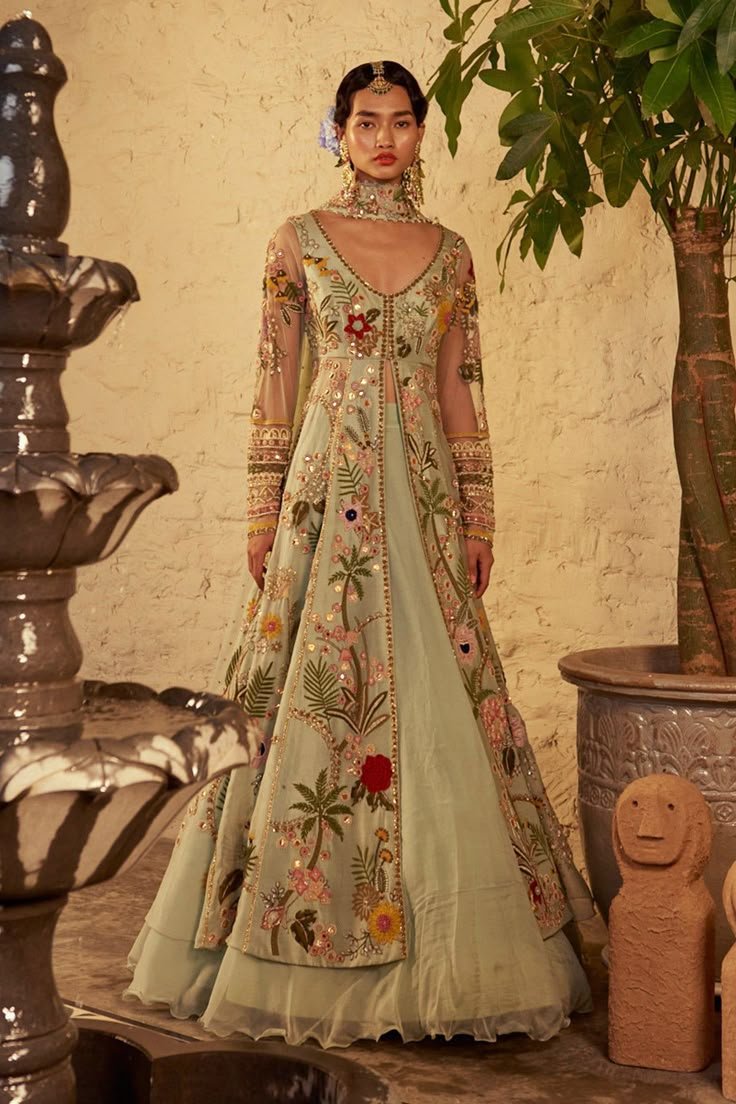 20 Ethnic Maxi Dresses That Bring Vintage Charm to Modern Fashion! - Floral Fantasy