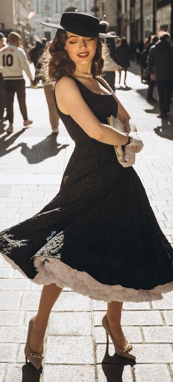 20 Vintage Outfits That'll Make You the Belle of Any Ball (Wait Until You See #6!) - 12. Rockabilly Style: The Swing Dress 1