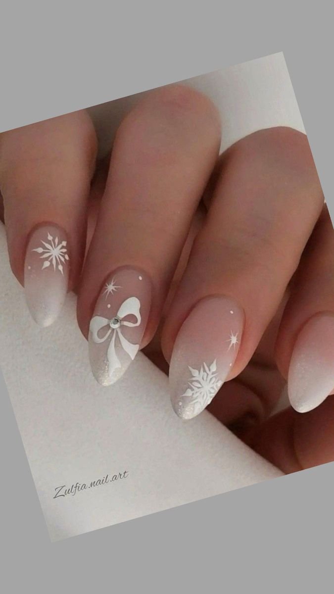 24 Glam Christmas Nail Designs That’ll Make You Shine Bright This Season! - 15. Snowy Winter Wonderland 1